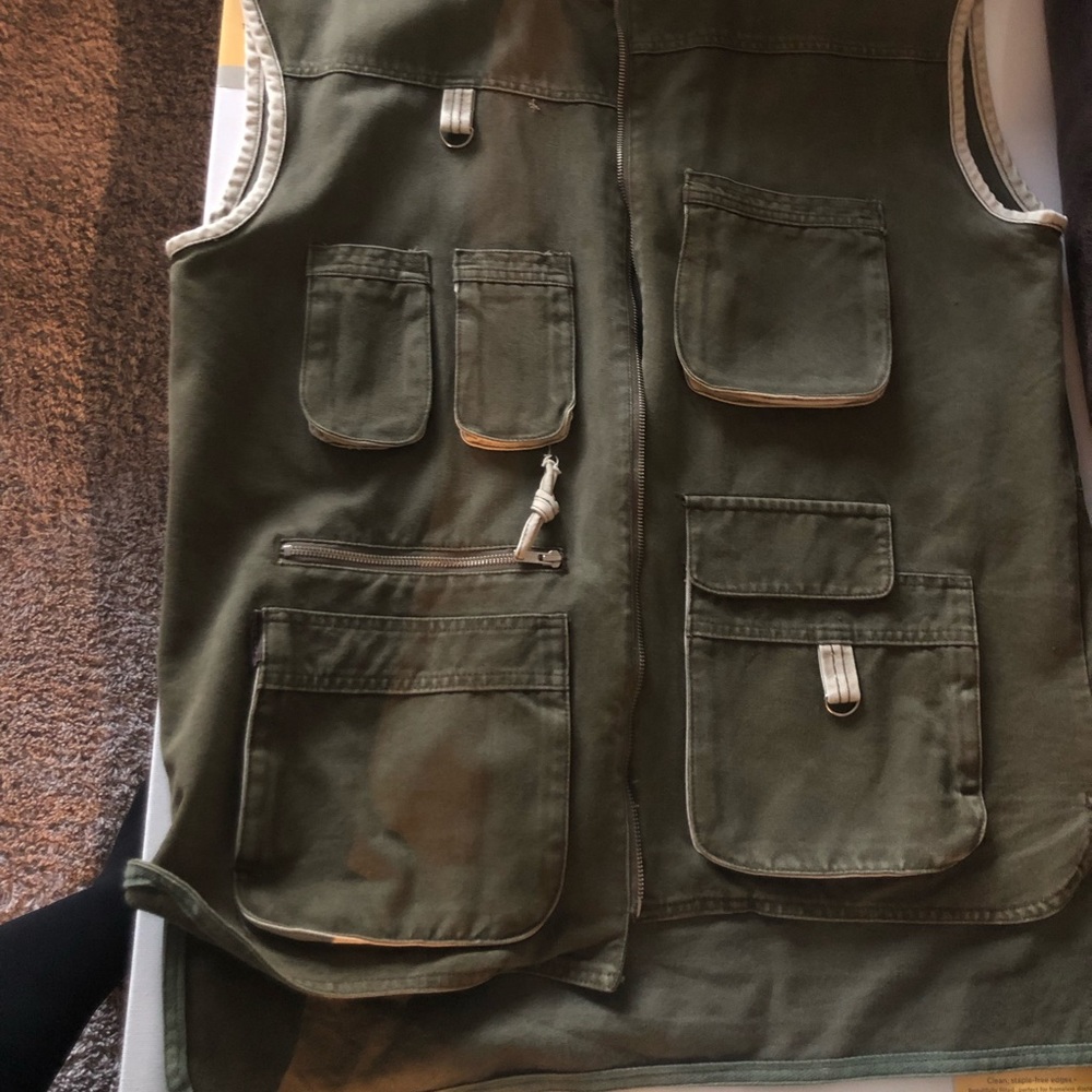 HUNTER GREEN VEST